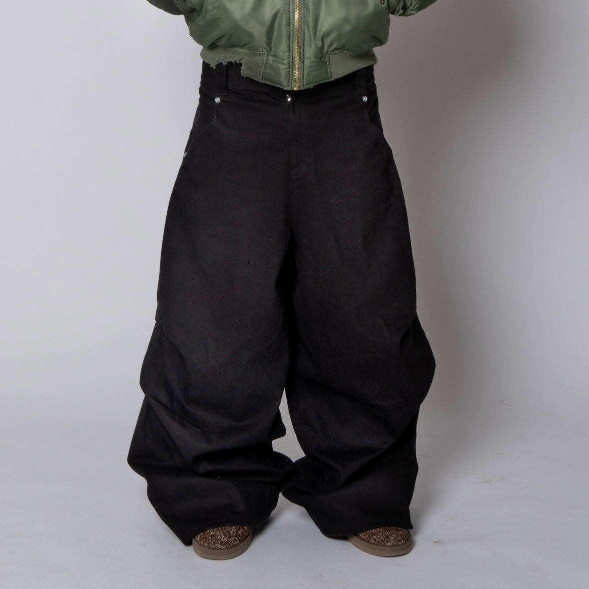 BALOON BLACK JEANS