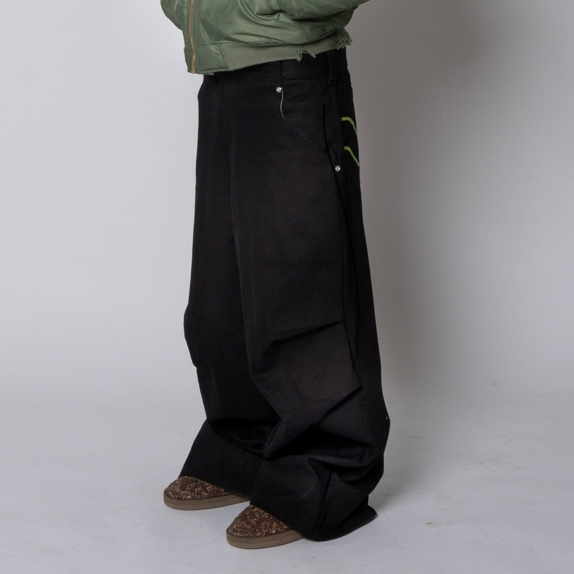 BALOON BLACK JEANS