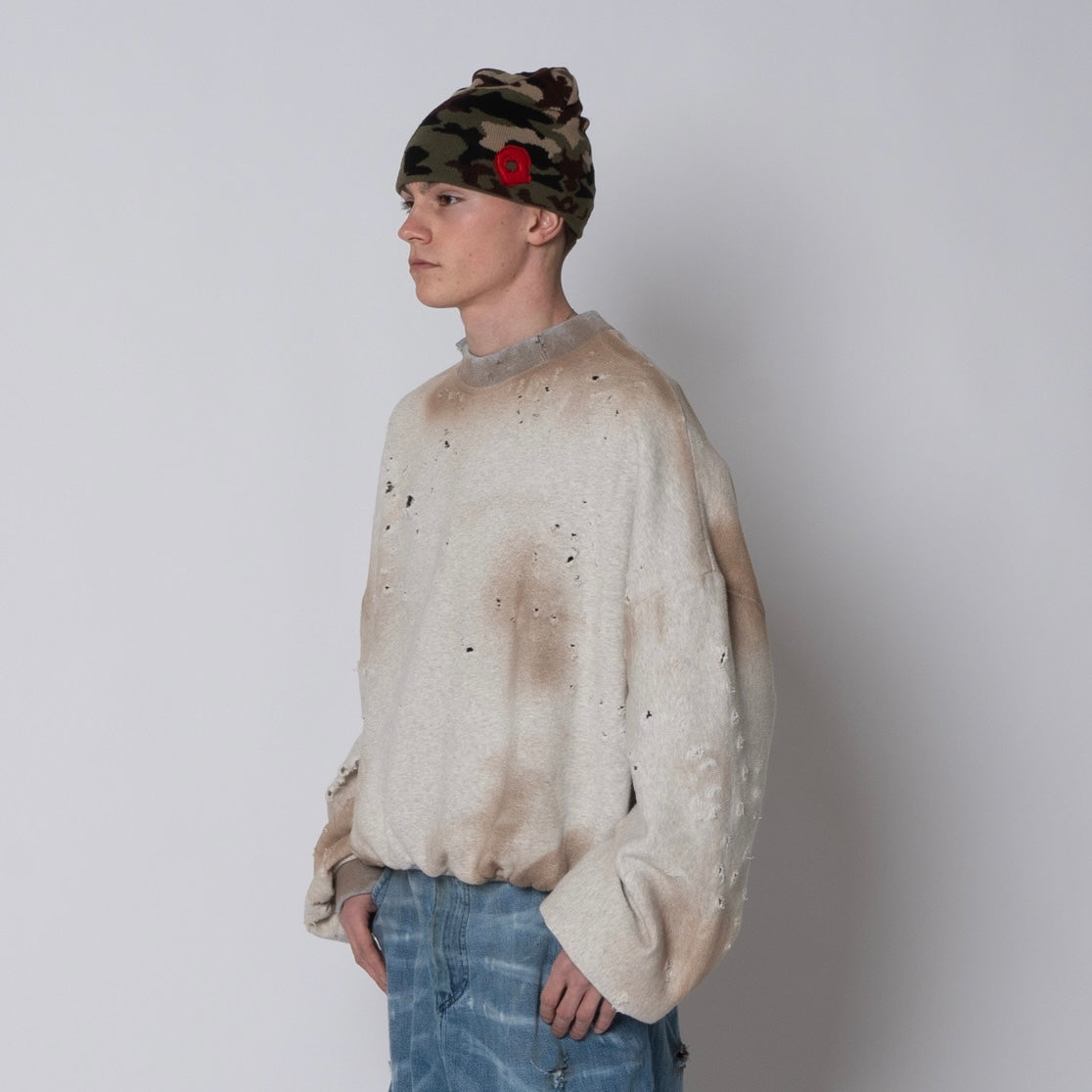 DISTRESSED VINTAGE SWEATSHIRT