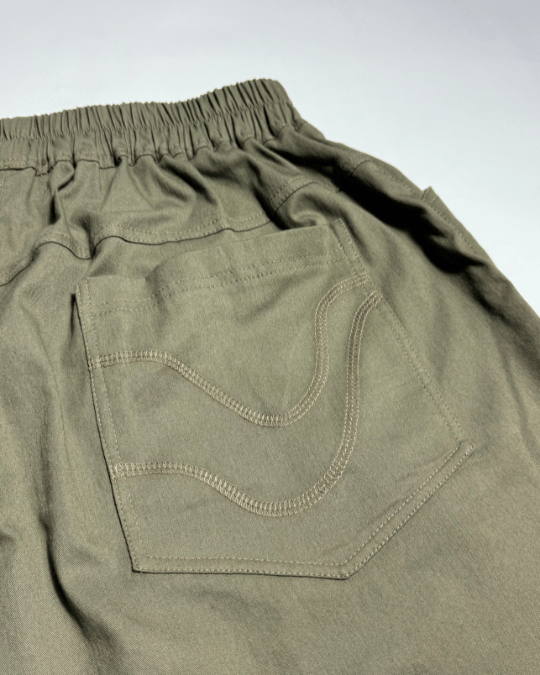 Elstan shorts light green