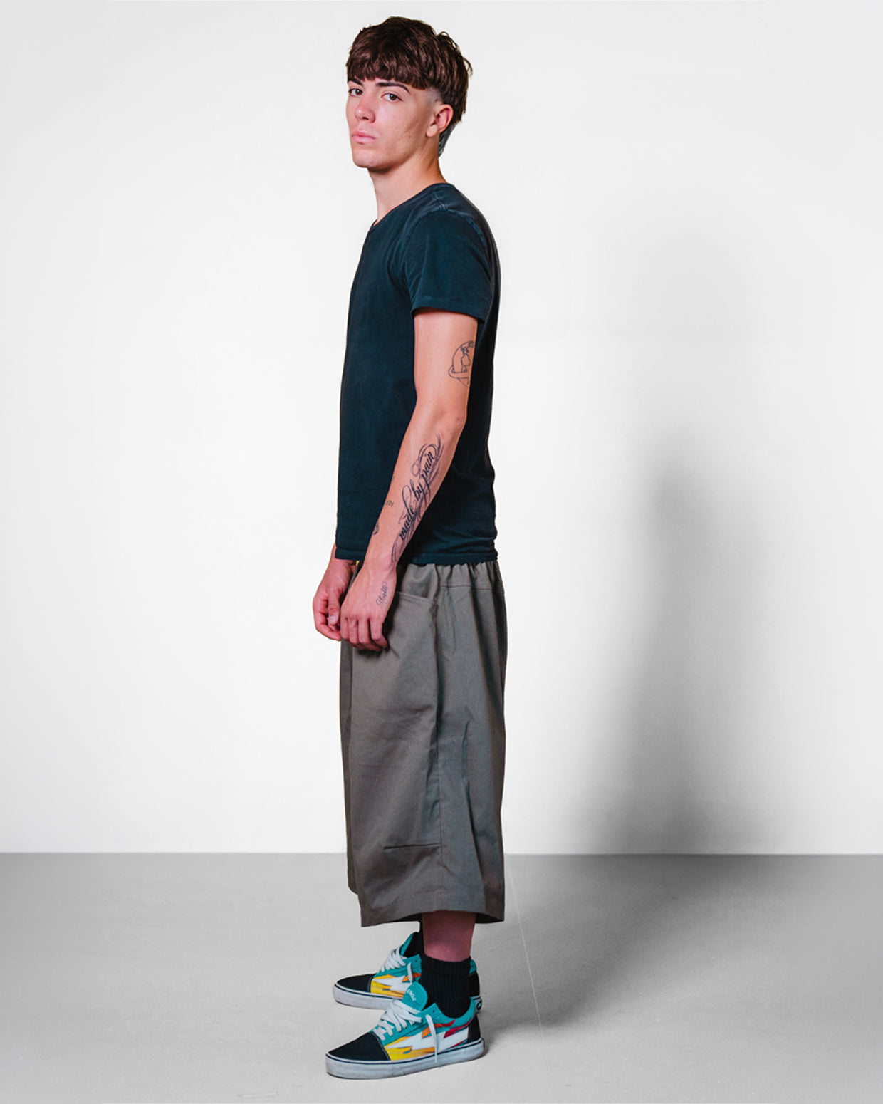 Elstan shorts light green Secondary image